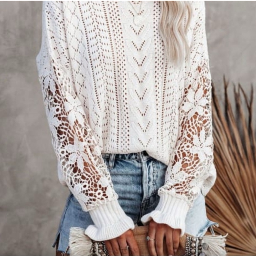 Suvimaga Cool White Crochet Sweater
Lace Sleeves Size S - Picture 4 of 4